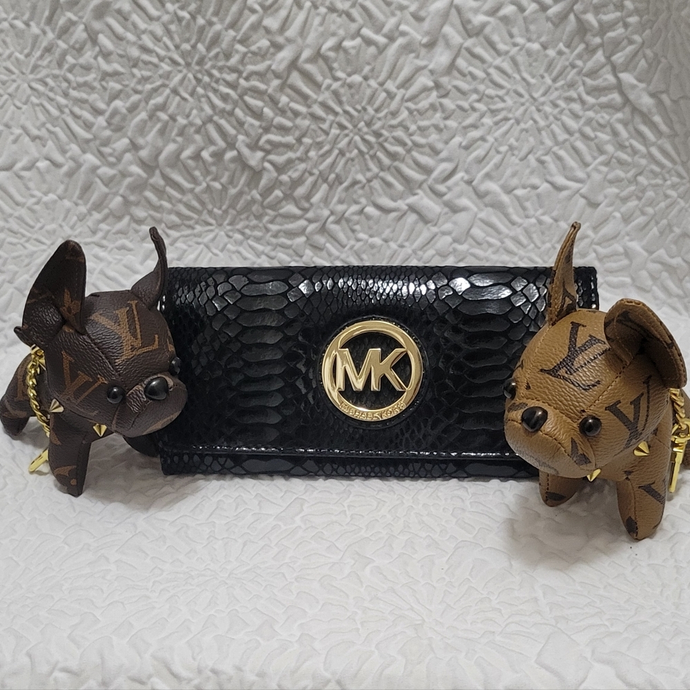🪷Micheal Kors Fulton Python Wallet - Picture 11 of 11